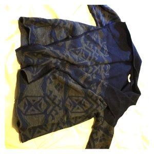 Beautiful fall/winter sweater